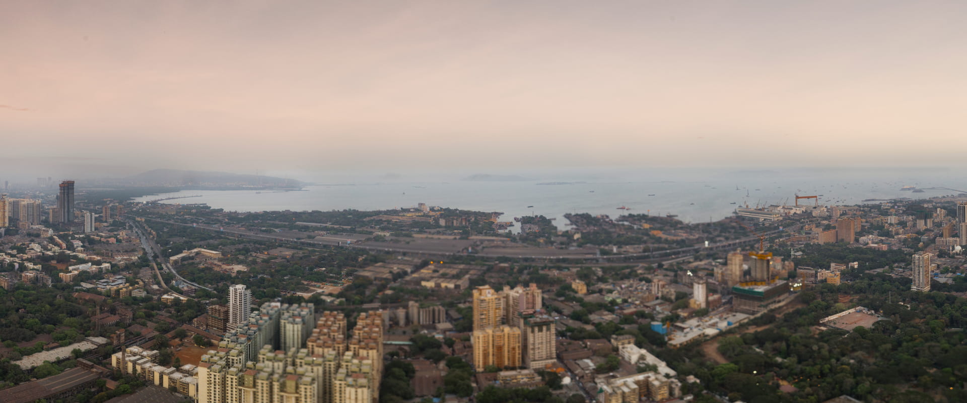 Premium Real Estate Development Company : Peninsula