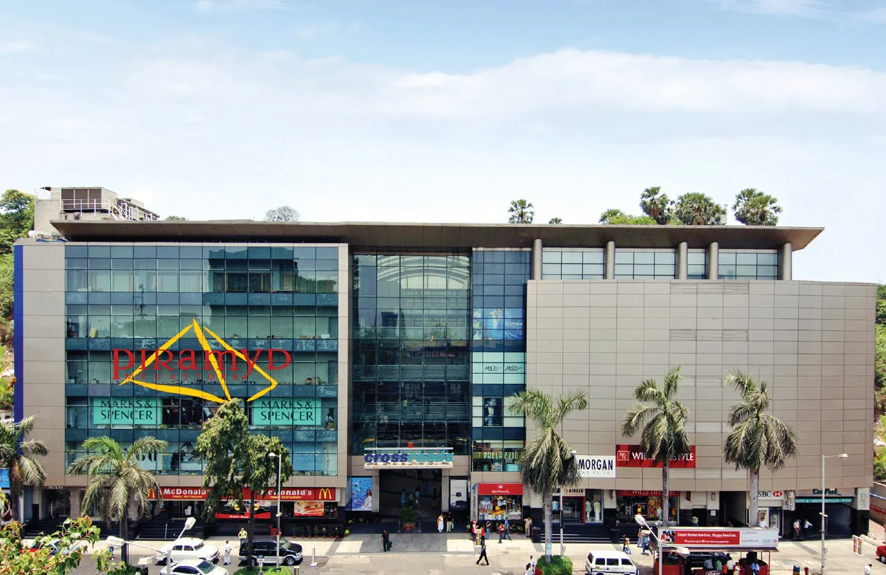 Crossroads mall at Haji Ali, South Mumbai — India's first international luxury retail destination with 150,000 sq ft of curated retail space by Peninsula Land